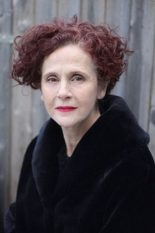 Chloe Salaman as Johanna