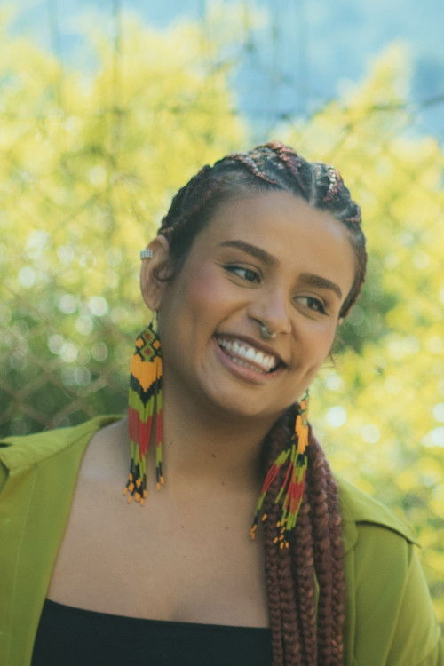 Ana Miranda as Aline