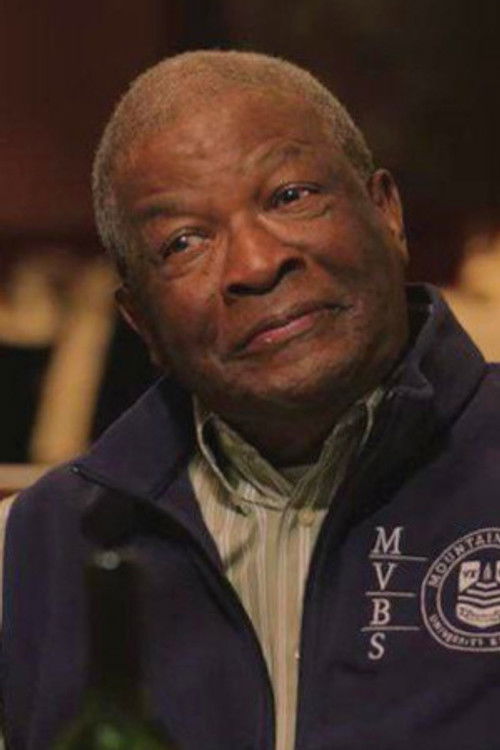 Bob McDuff Wilson as Self