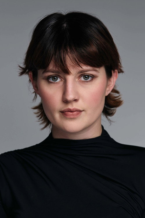 Shardae Santos as Ash