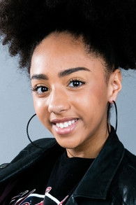 Maïssa Diawara as Candice