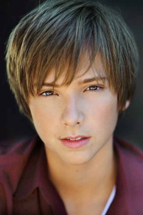 Noah Schnacky as Calvin