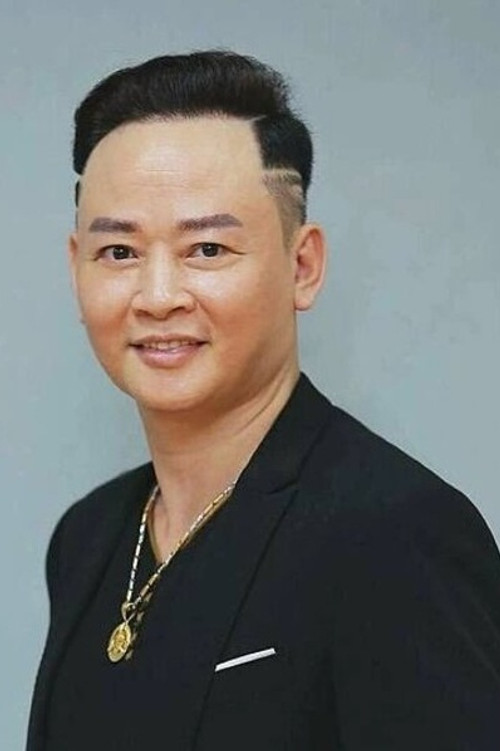 Tùng Dương as Sứ Thần