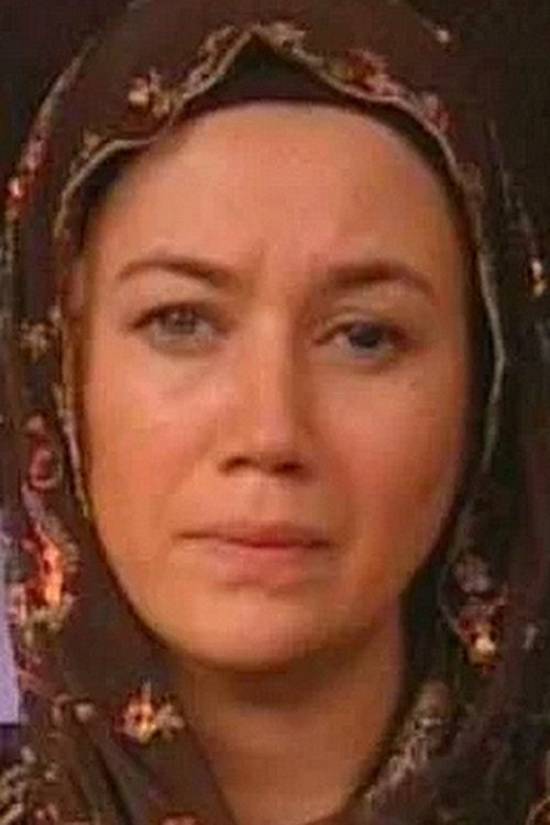 Dilek Canbay as 