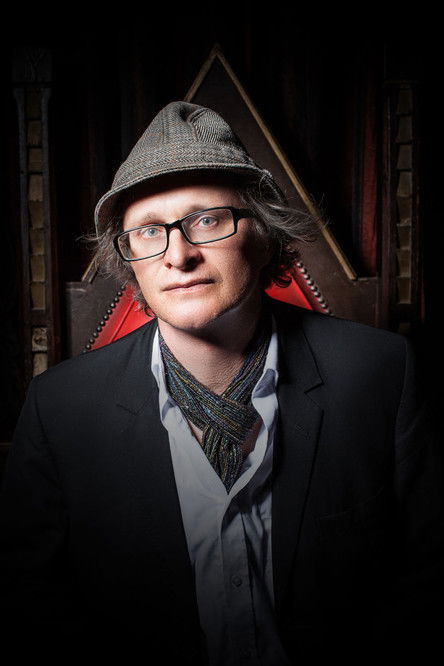 Simon Munnery as Himself