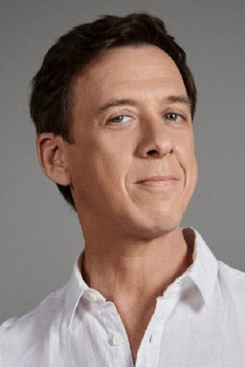 Marcos Montes as Vibora