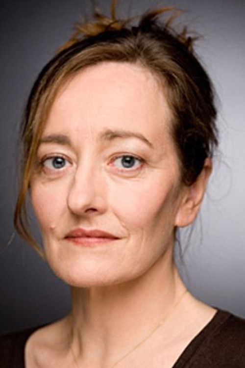 Blandine Pélissier as Sally