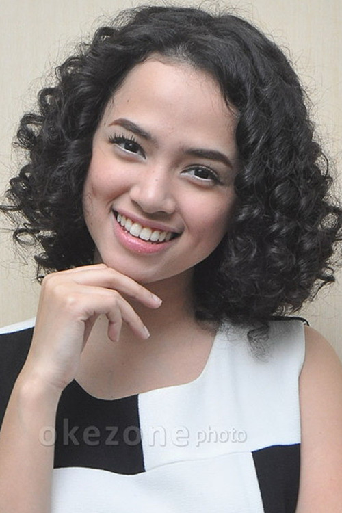 Wizzy as Juleha (voice)