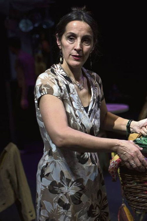 Adriana Ardoguein as Carmen