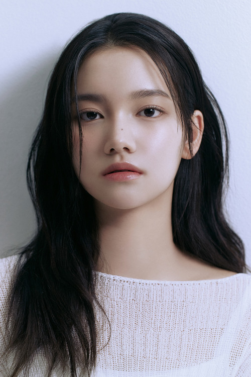 Moa as Self - Contestant