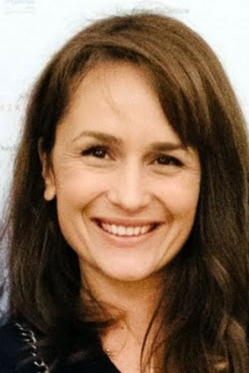 Solène Chavanne as Suzy