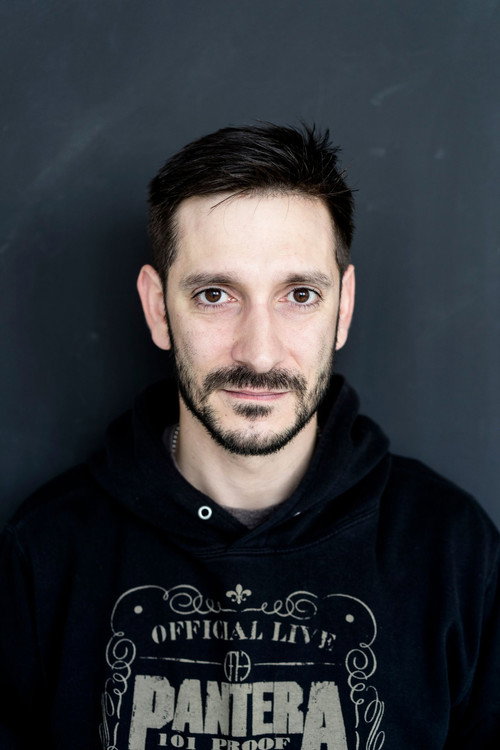 Matthieu Lemeunier as William Dalton