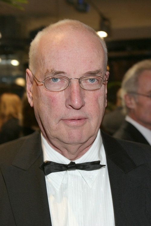 Peter Schamoni as Reverend Cavenham