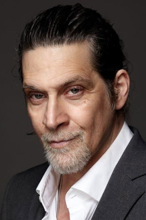 Charles Tentindo as Det. Gaines