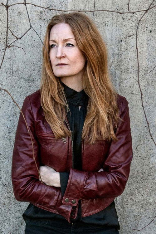 Anna Stadling as Guitars & Vocals