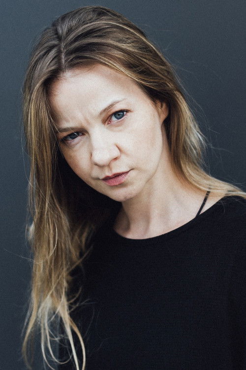 Angelika Strahser as Sabine Kovanda