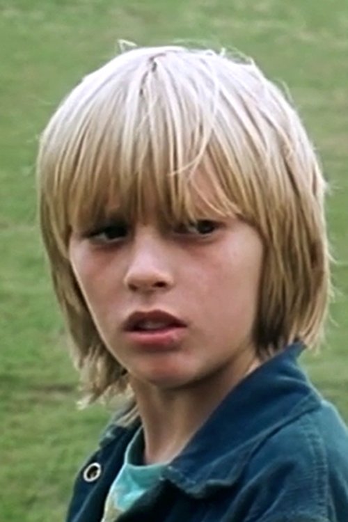 Stephen Bratt as Peter