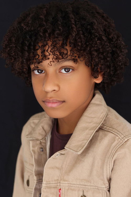 Juliano Krue Valdi as Clyde McBride (voice)