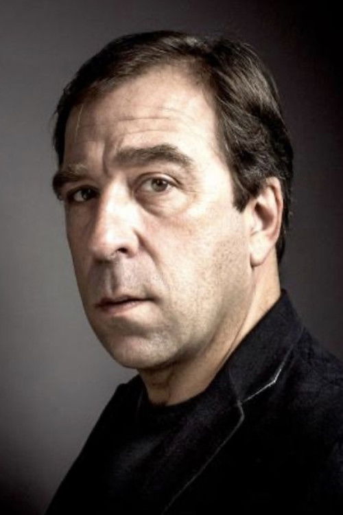 Nicolas Lormeau as Maurizio