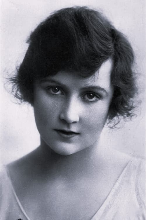 Fay Compton as Dorothy Rendell