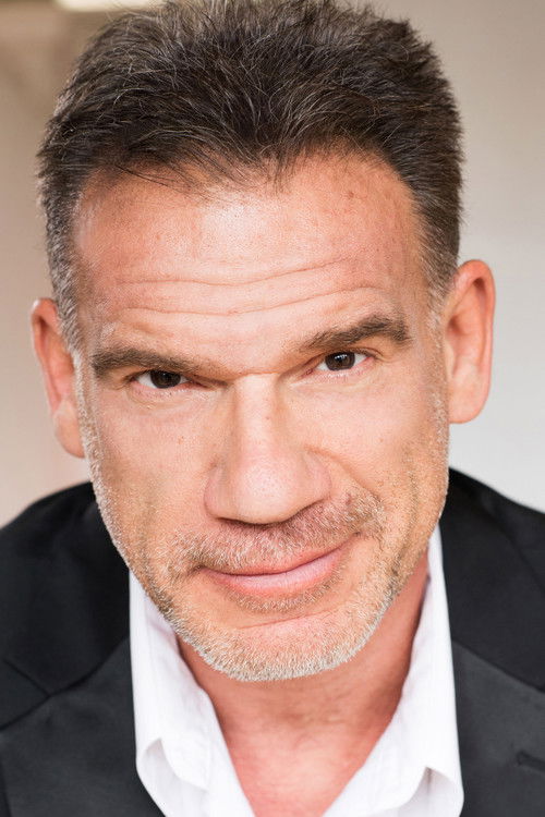 Paul Parducci as Eddie