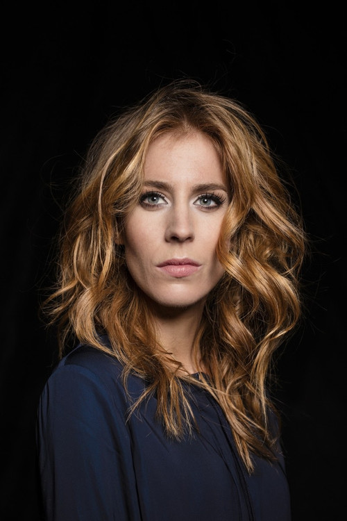 Elske DeWall as Rintsje