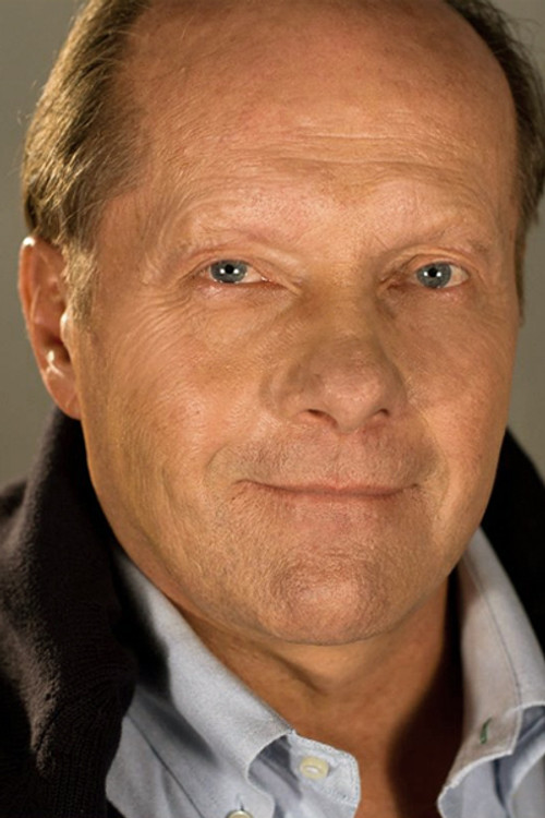 Robert Kostyra as Factor