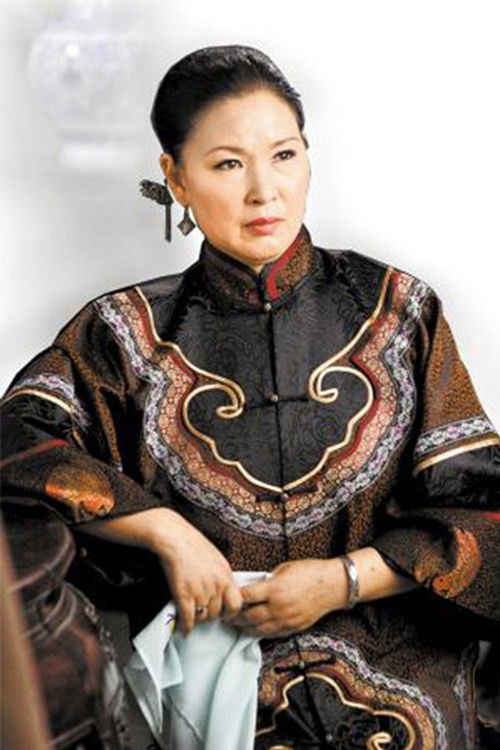 申月兰 as 太后