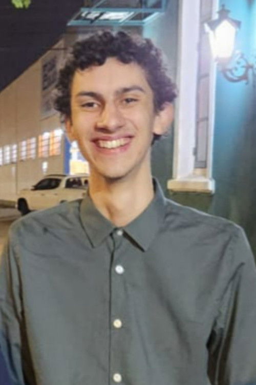 Christoph Indiana Zevenbergen as Antoine Lavoisier