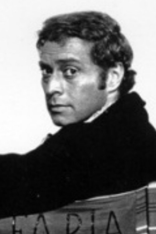 Celso Faria as Banqueiro