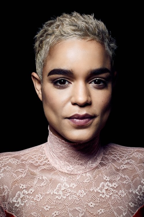 Elizabeth Faith Ludlow as Alex