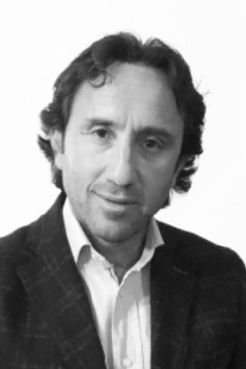 Giorgos Georgiou as Alexis (Giorgis)