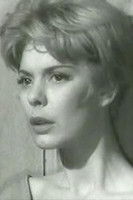 Ginette Pigeon as Jeannette Pommeau