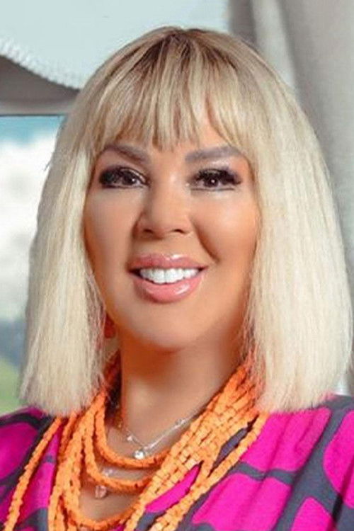 Safiye Soyman as Self