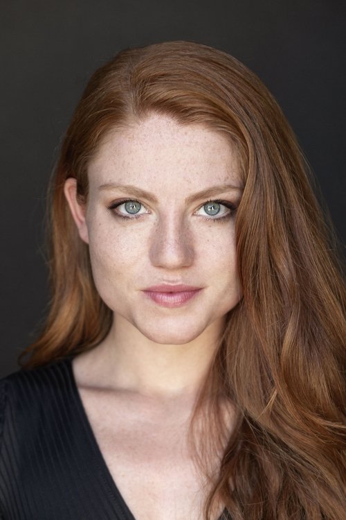 Annie Quigley as Aurora