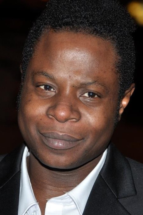 Stéphane Soo Mongo as Stéphane