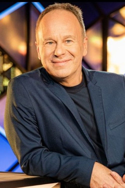 Ben Crabbé as Drums