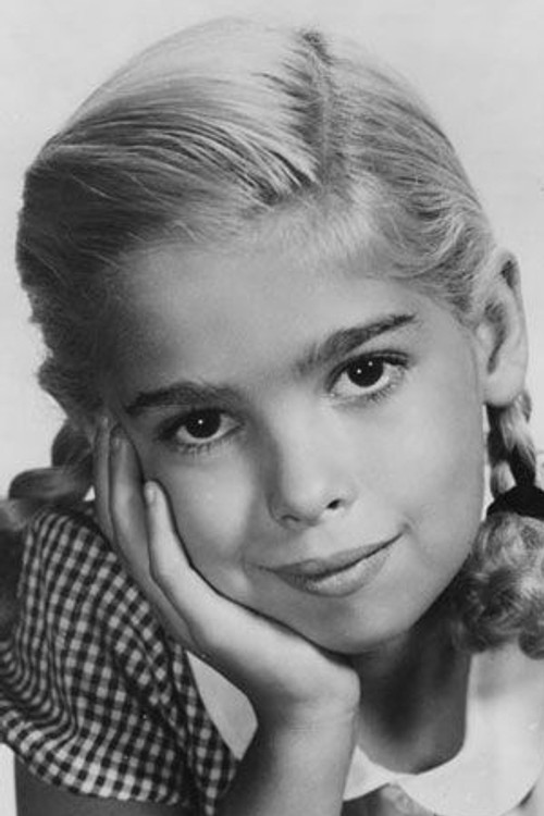 Evelyn Rudie as Cecily Higgins