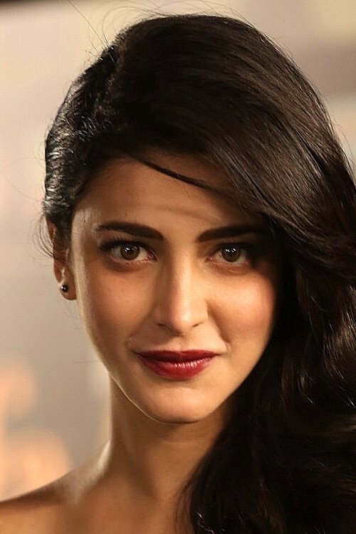 Shruti Haasan as Sithara