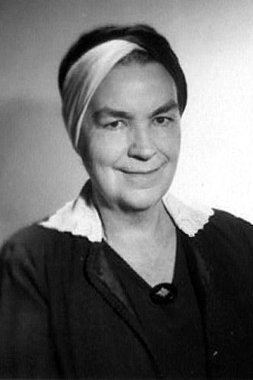 Kate Drain Lawson as Landlady