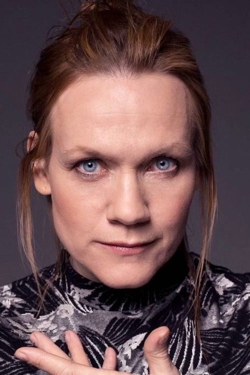 Anneli Drecker as Sonia