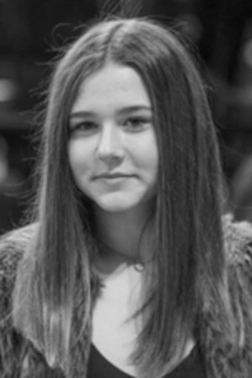 Xenia Roset as Mariona