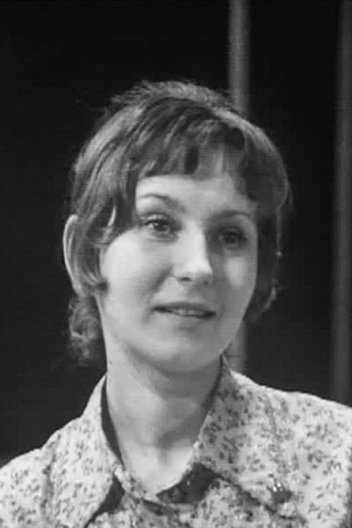 Irina Malikova as Митина