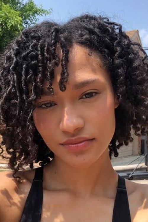 Reya Yeoman as Film Festival Woman