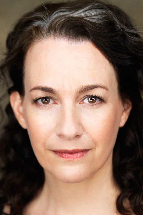 Laura Pruden as Mathilde