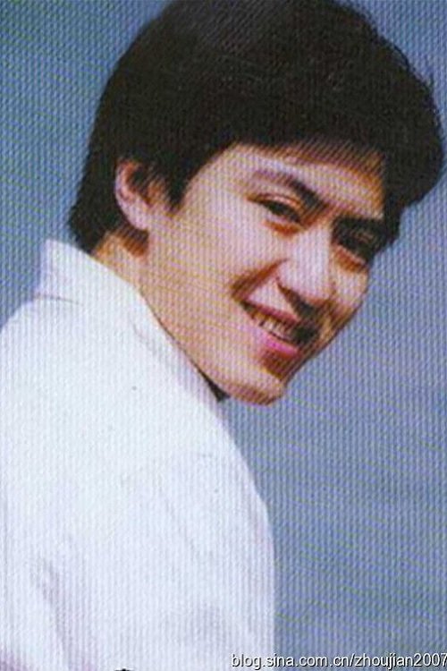 Alexander as 大顺子