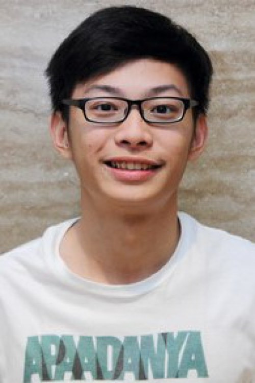 Kevin Anggara as Anggota Klub Buku