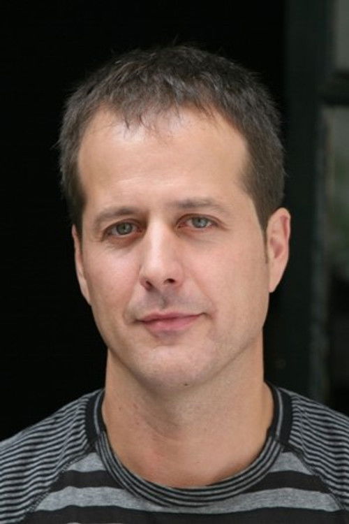 Joan Valentí Cortés as Pau