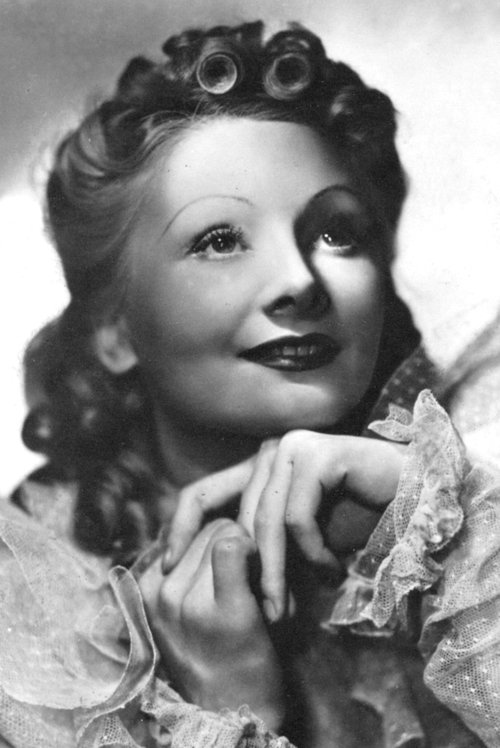 Jole Voleri as Delfina Carli