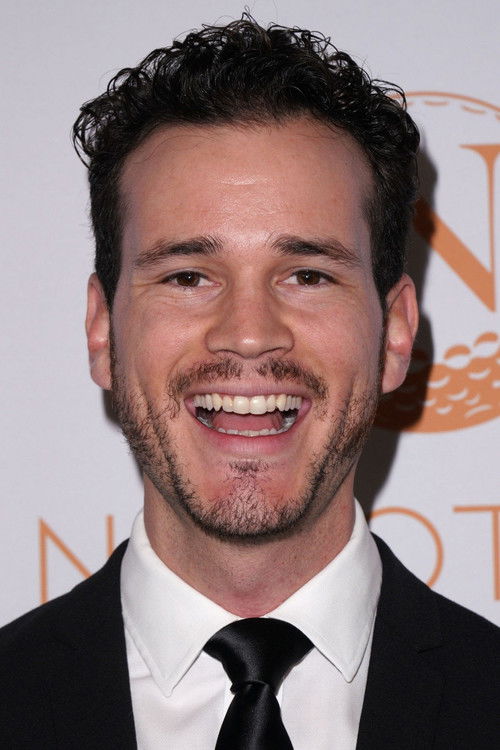 Fernando Duran as Johnny